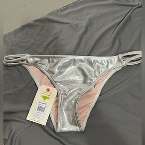 Billabong Metallic Silver Bikini Bottoms.  Size-L.  New with Tags.